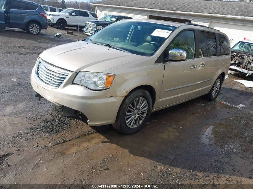 VIN 2C4RC1CG7DR511827 2013 CHRYSLER TOWN & COUNTRY no.2