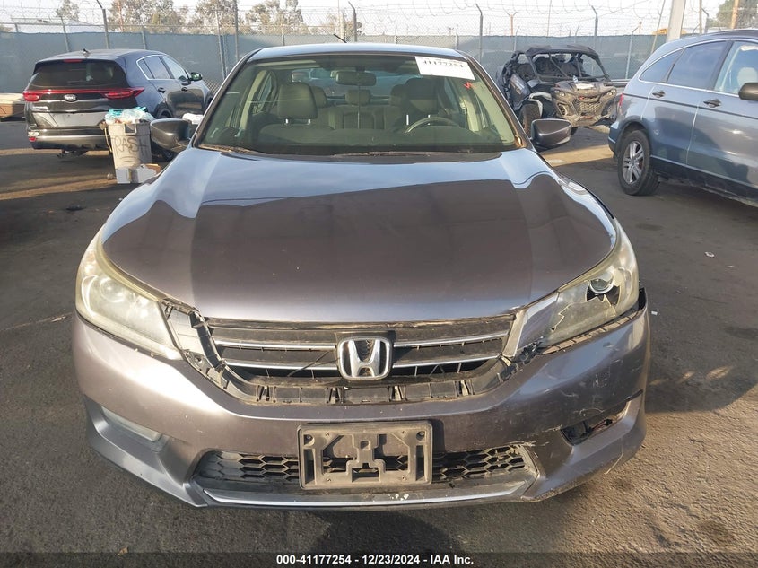 2013 HONDA ACCORD VIN: 1HGCR2F54DA082687