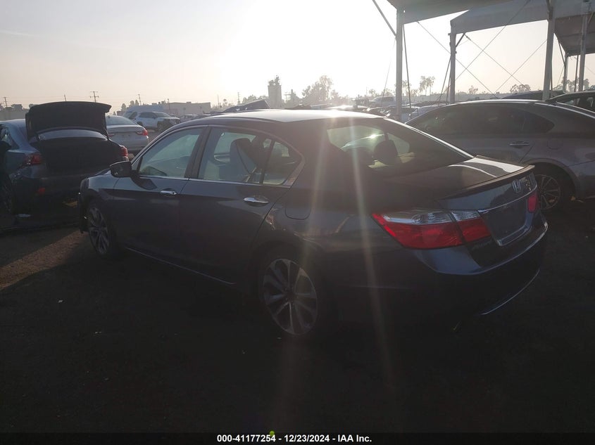 2013 HONDA ACCORD VIN: 1HGCR2F54DA082687