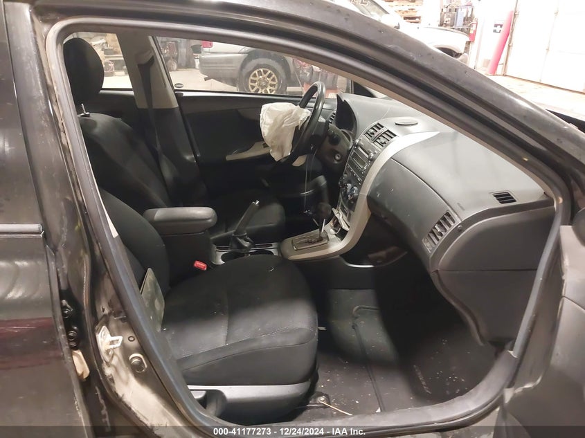 2010 TOYOTA COROLLA VIN: 1NXBU4EE0AZ373232