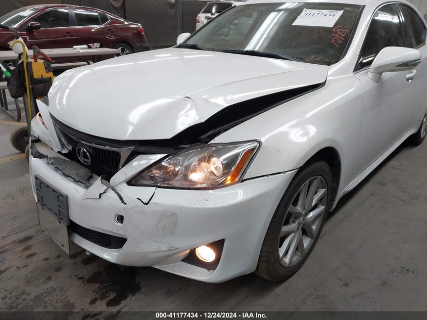 2011 LEXUS IS 250 VIN: JTHBF5C26B5142438