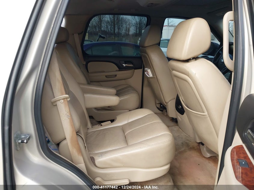 2007 CHEVROLET TAHOE VIN: 1GNFK13057R127152