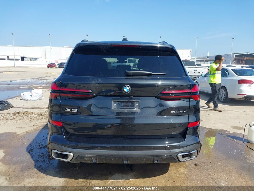 VIN 5UX13EU02S9Y55556 2025 BMW X5 SDRIVE40I