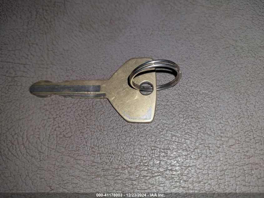 1996 Dodge Ram 1500 VIN: 3B7HC13Y6TG164810 Lot: 41178003