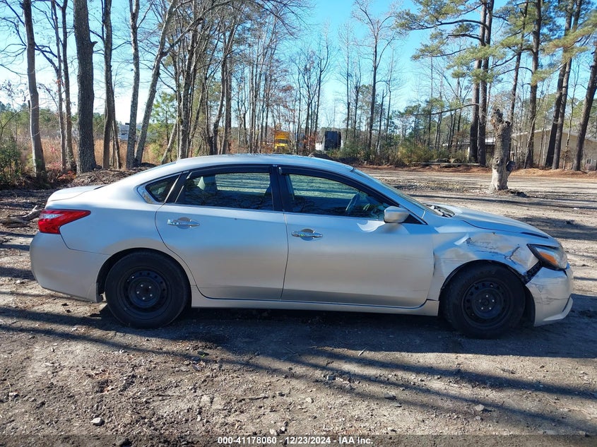 2017 NISSAN ALTIMA VIN: 1N4AL3AP1HN347964