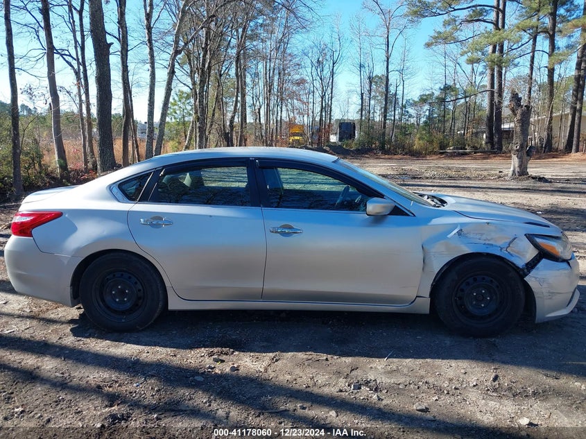 2017 NISSAN ALTIMA VIN: 1N4AL3AP1HN347964