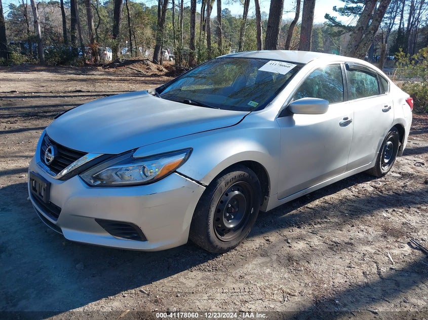 2017 NISSAN ALTIMA VIN: 1N4AL3AP1HN347964