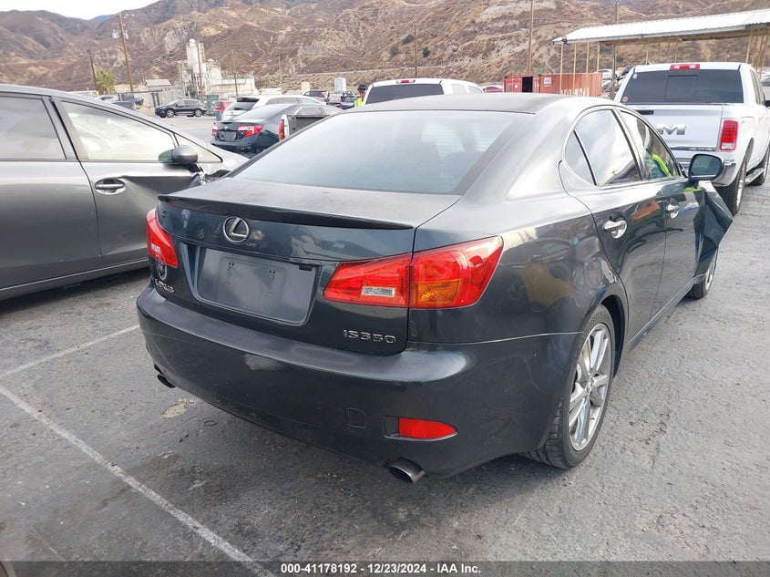 2006 LEXUS IS 350 VIN: JTHBE262465011477