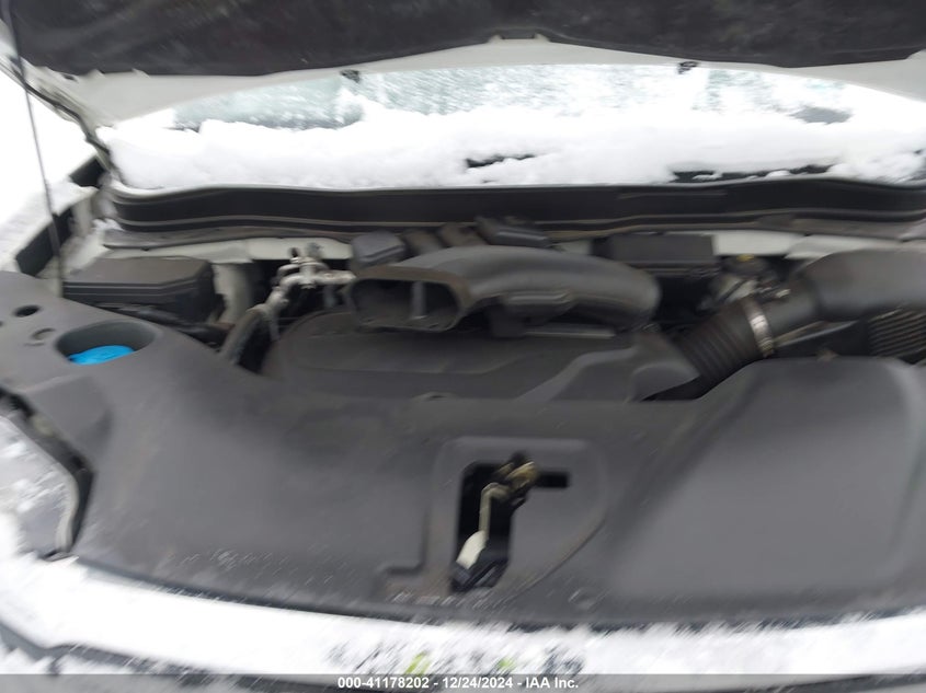 2018 HONDA PILOT VIN: 5FNYF6H92JB053566