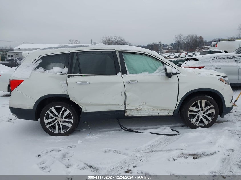 2018 HONDA PILOT VIN: 5FNYF6H92JB053566