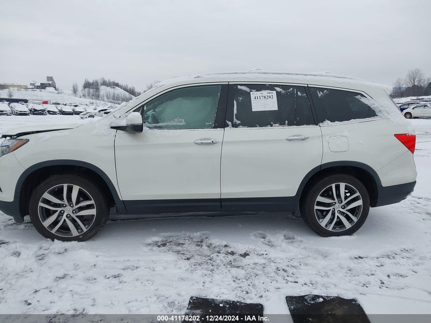 2018 HONDA PILOT VIN: 5FNYF6H92JB053566