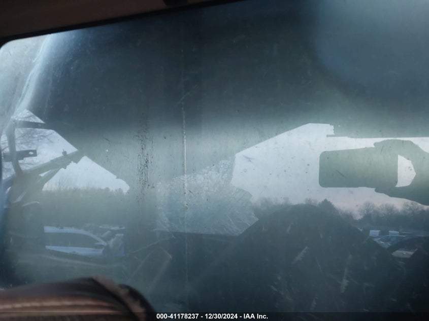 2009 International 5900 5900I VIN: 1HTXRAPT99JO66809 Lot: 41178237