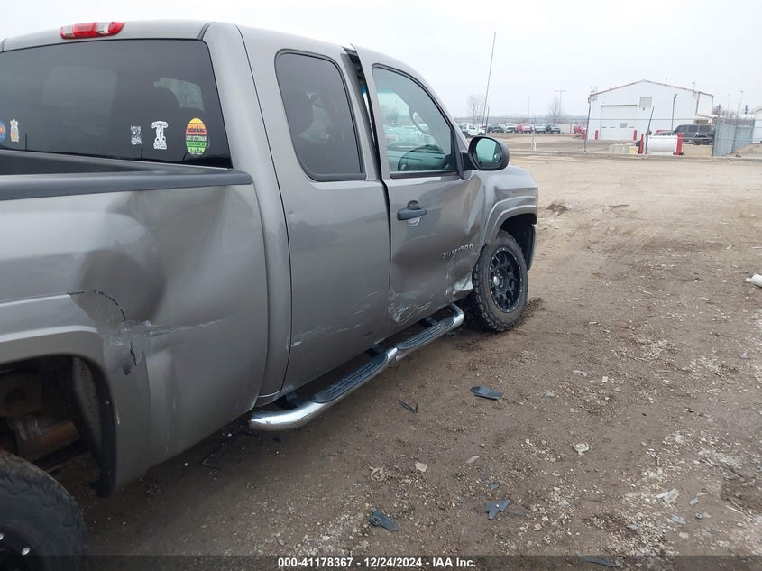 2013 CHEVROLET SILVERADO 1500 VIN: 1GCRKSE72DZ254345