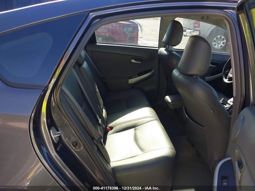 2011 TOYOTA PRIUS VIN: JTDKN3DU2B1422745