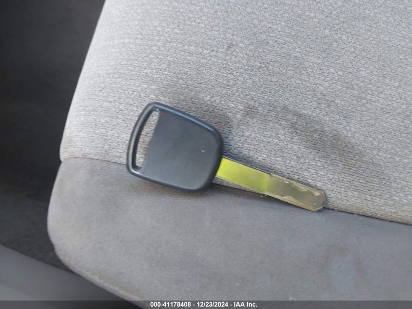 2009 Honda Accord 2.4 Lx VIN: JHMCP26399C012647 Lot: 41178408