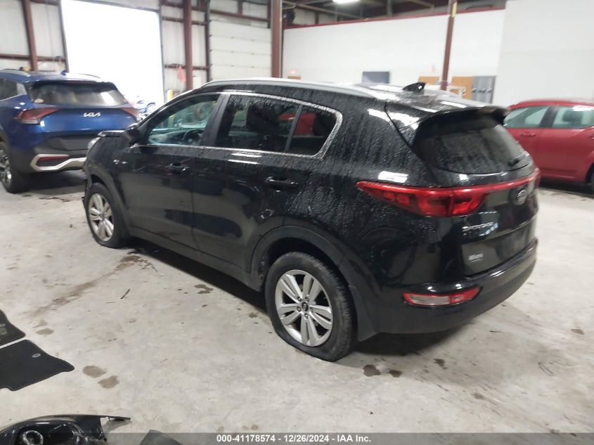 VIN KNDPMCAC1J7353482 2018 KIA Sportage, LX no.3