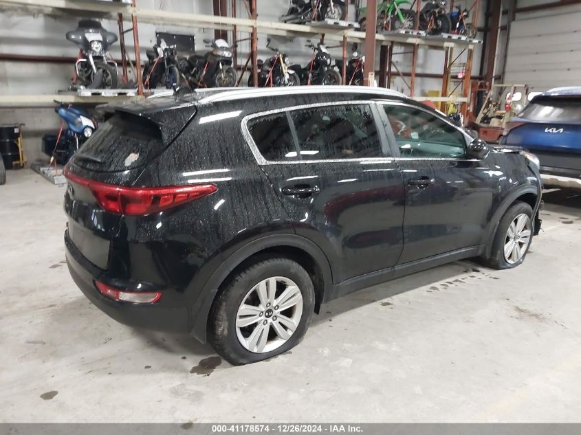 VIN KNDPMCAC1J7353482 2018 KIA Sportage, LX no.4