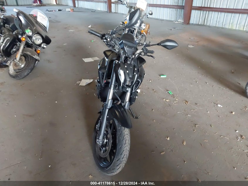 VIN JYARM32E5RA008992 2024 YAMAHA MT07