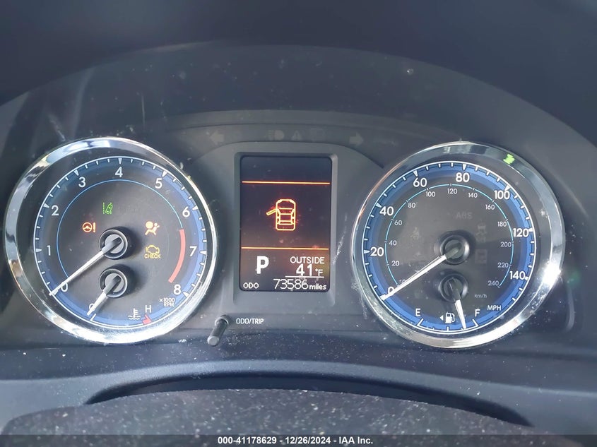 2018 TOYOTA COROLLA LE - 2T1BURHE6JC116439