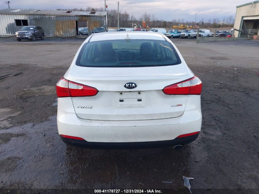 VIN KNAFZ4A89E5162583 2014 KIA Forte, EX no.16