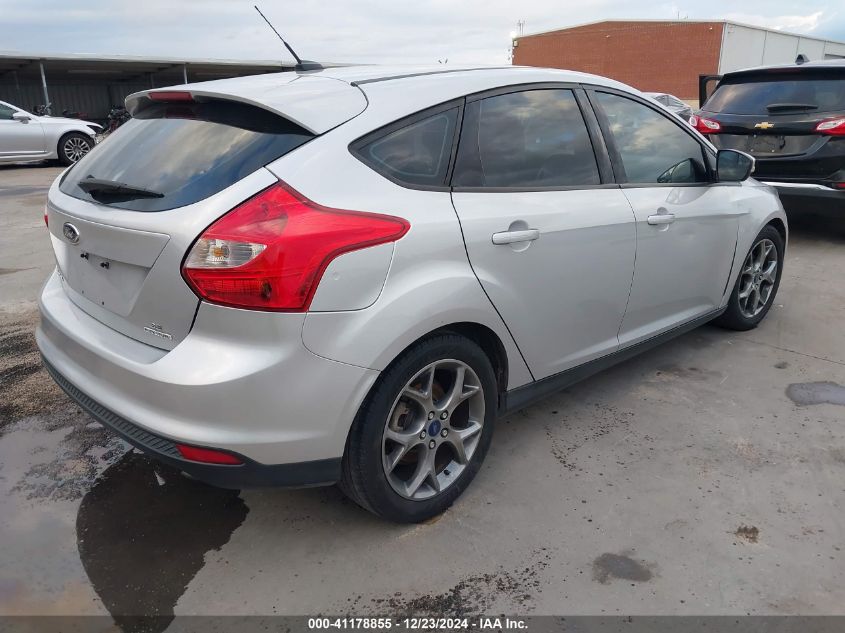 VIN 1FADP3K2XEL374916 2014 Ford Focus, SE no.4