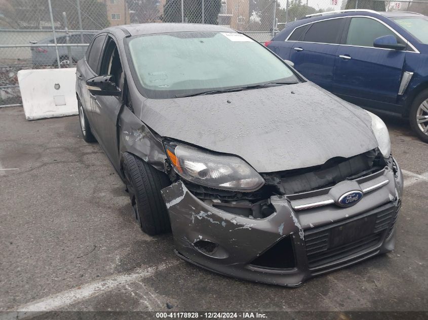 VIN 1FADP3F27EL413746 2014 Ford Focus, SE no.1