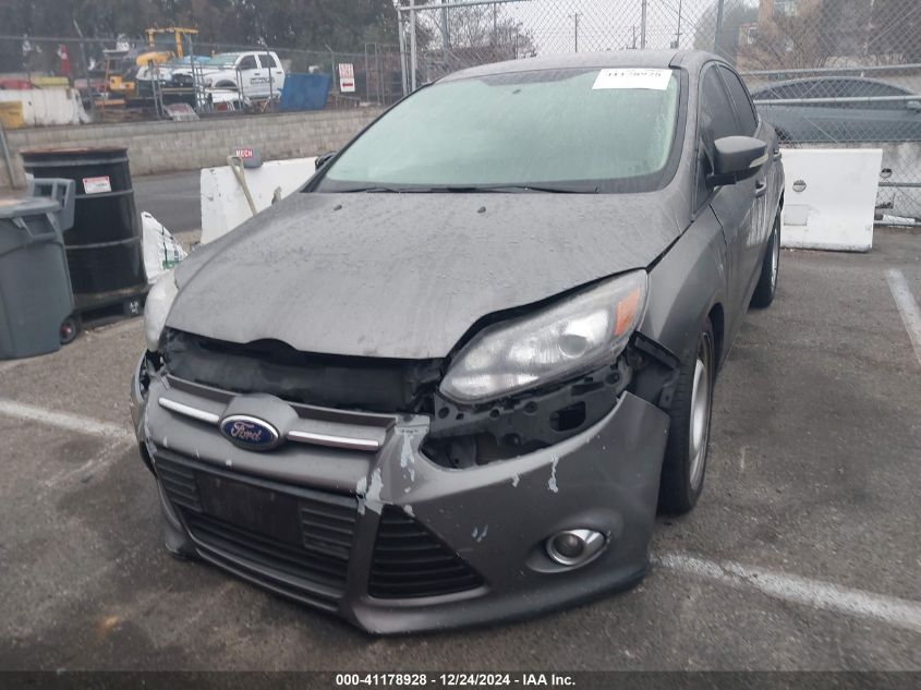 VIN 1FADP3F27EL413746 2014 Ford Focus, SE no.2