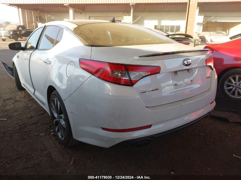 VIN 5XXGR4A64DG162135 2013 KIA Optima, SX no.3