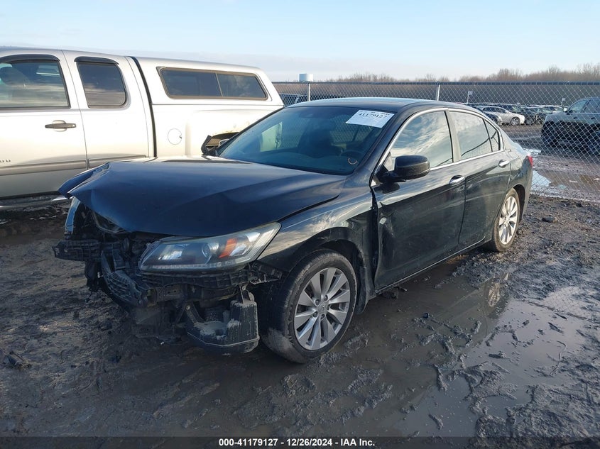 2013 HONDA ACCORD VIN: 1HGCR2F83DA071058