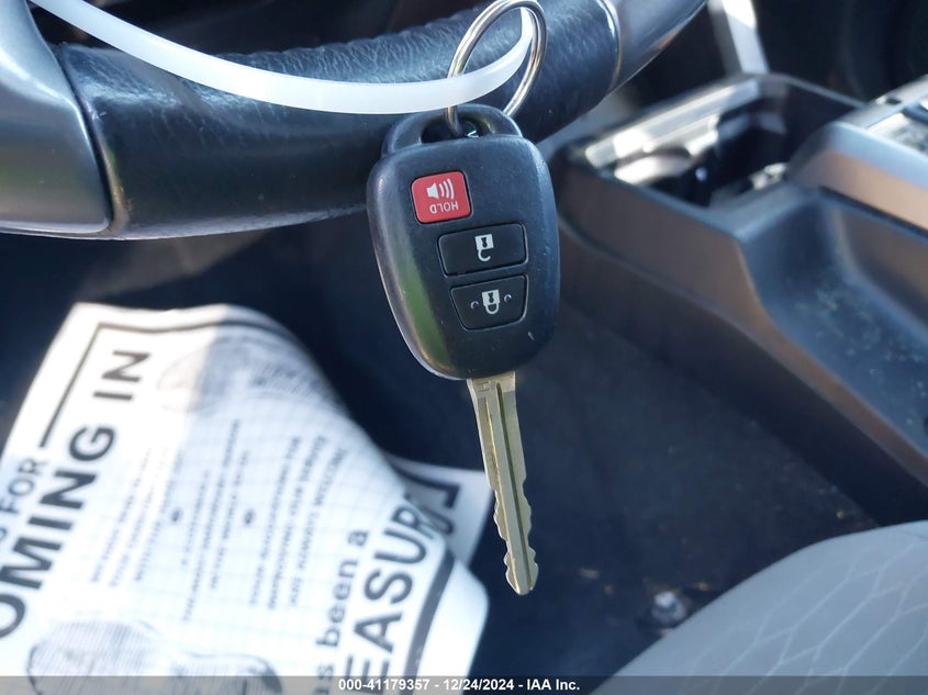 2017 TOYOTA TACOMA SR5 V6 - 5TFCZ5ANXHX049879