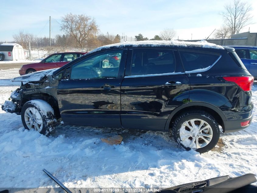 VIN 1FMCU9GD7KUA09316 2019 Ford Escape, SE no.14