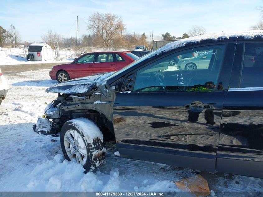 VIN 1FMCU9GD7KUA09316 2019 Ford Escape, SE no.19