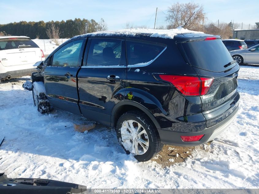 VIN 1FMCU9GD7KUA09316 2019 Ford Escape, SE no.3