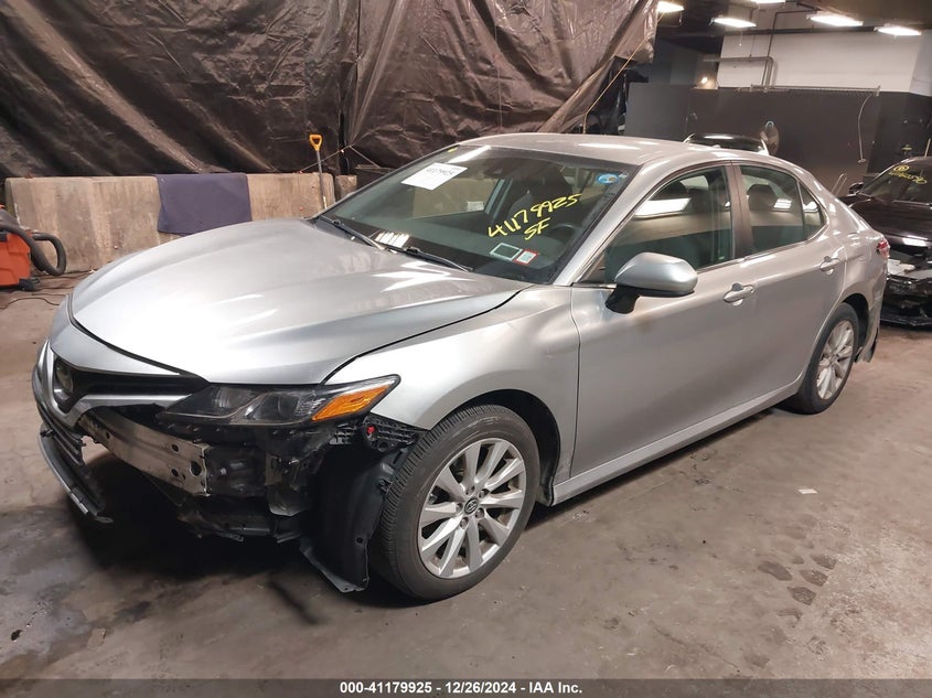 2019 TOYOTA CAMRY VIN: 4T1B11HK4KU856197