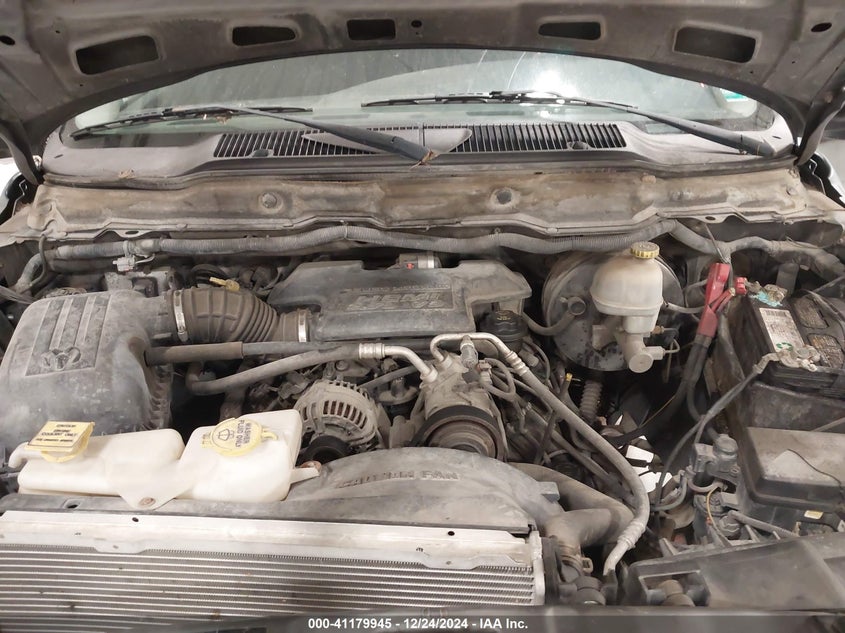 2005 Dodge Ram 1500 Slt/Laramie VIN: 1D7HU18D95J600480 Lot: 41179945