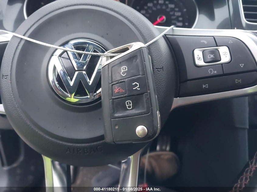 2016 VOLKSWAGEN GOLF GTI AUTOBAHN W/PERFORMANCE PACKAGE 4-DOOR - 3VW547AU1GM023568