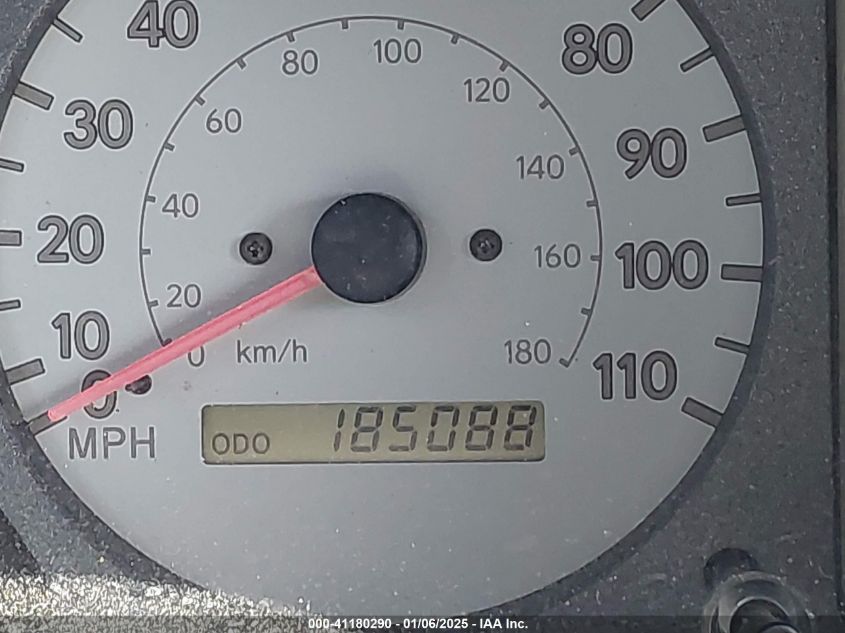 1998 Toyota Corolla Le VIN: 1NXBR18E8WZ080942 Lot: 41180290