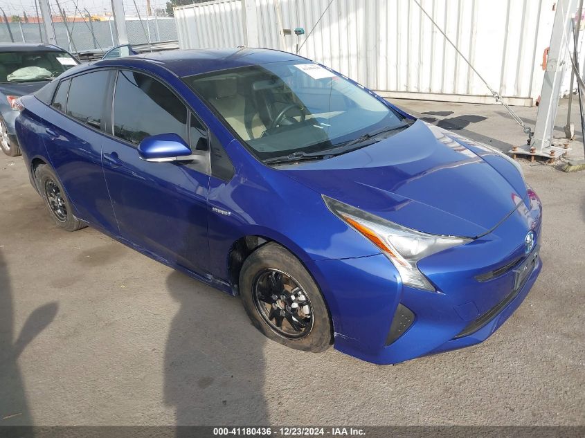 2016 TOYOTA PRIUS