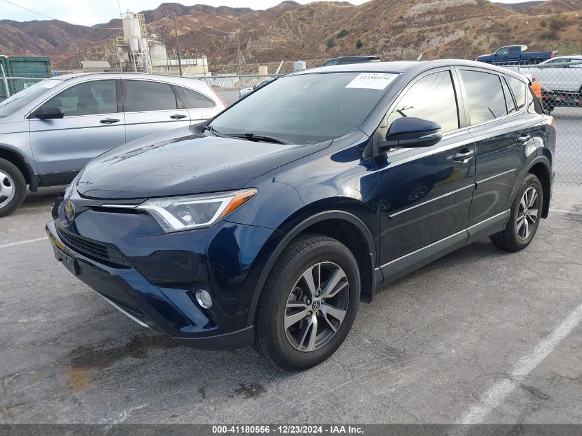 VIN JTMWFREV3JJ205177 2018 Toyota RAV4, Xle no.2