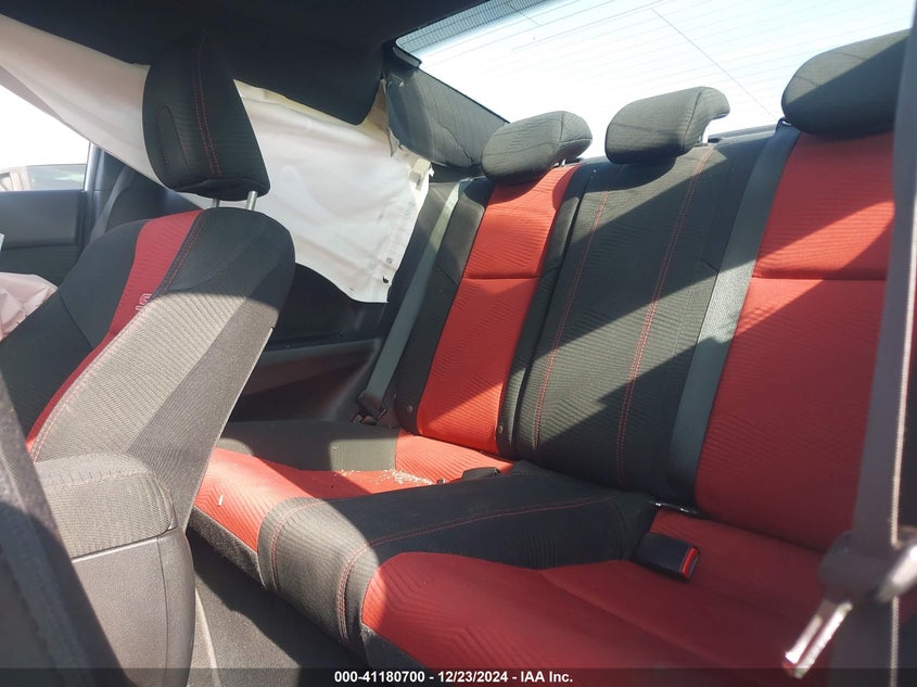 2015 HONDA CIVIC VIN: 2HGFG4A58FH704167