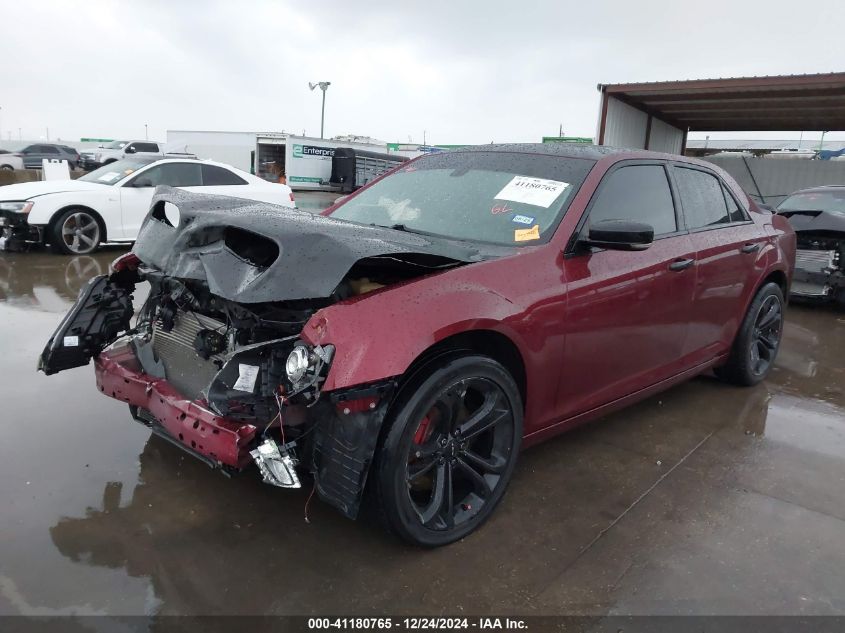 VIN 2C3CCAGG8JH165468 2018 Chrysler 300, 300S Awd no.2