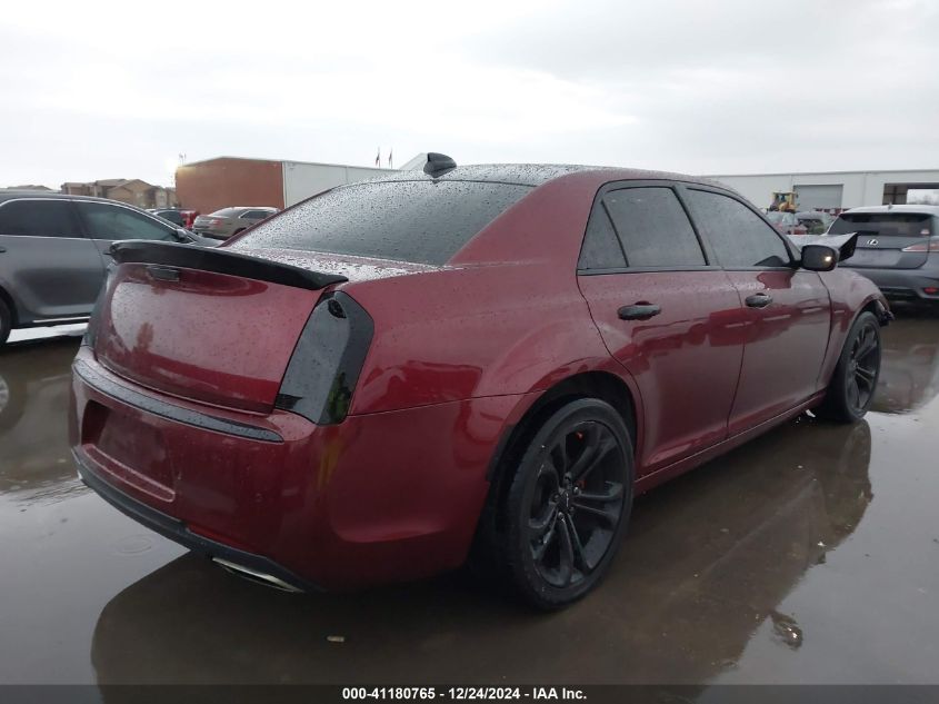 VIN 2C3CCAGG8JH165468 2018 Chrysler 300, 300S Awd no.4