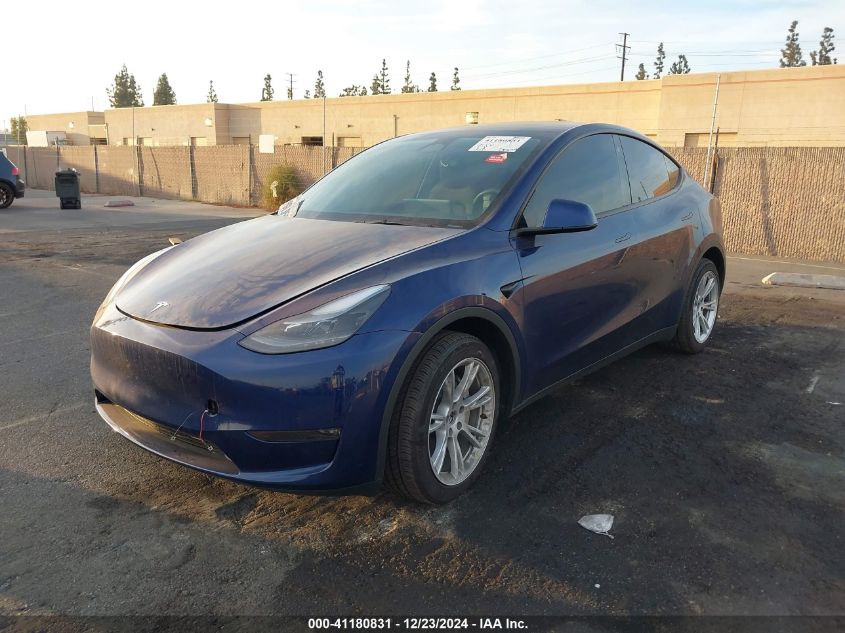 VIN 7SAYGDEE3PA116752 2023 Tesla Model Y, Awd/Long... no.2