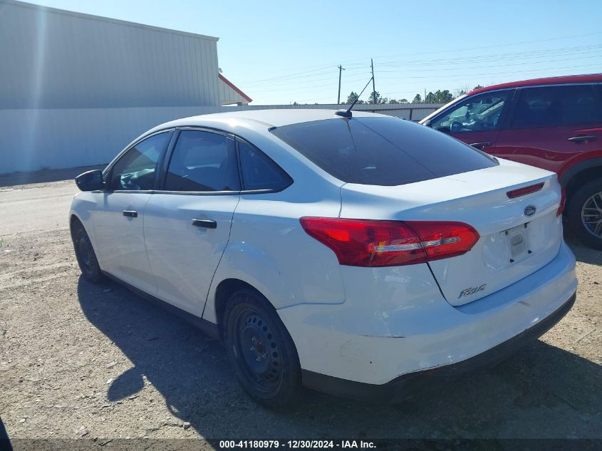 VIN 1FADP3E25JL240224 2018 FORD FOCUS no.3