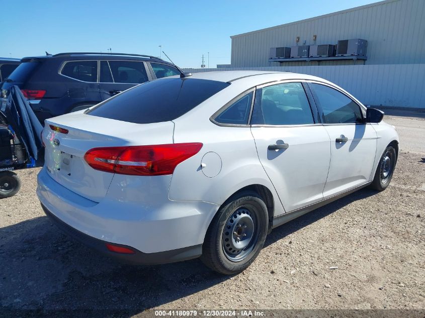 VIN 1FADP3E25JL240224 2018 FORD FOCUS no.4