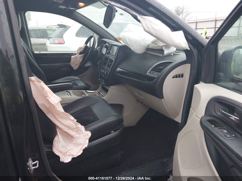 2018 DODGE GRAND CARAVAN SXT - 2C4RDGCG2JR239375