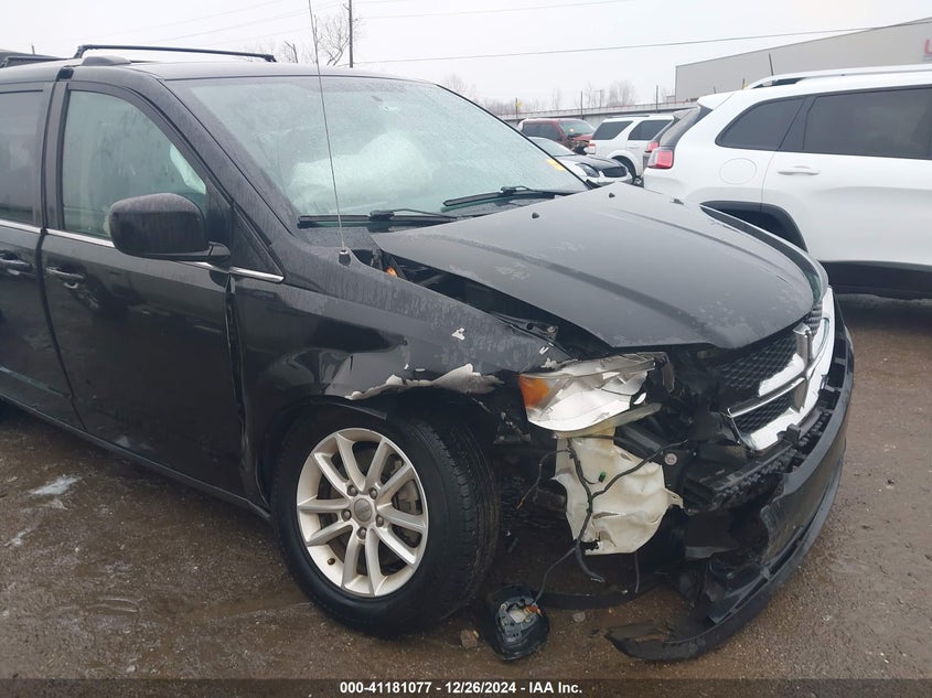 2018 DODGE GRAND CARAVAN SXT - 2C4RDGCG2JR239375