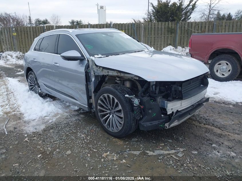 VIN WA1VABGE5KB021153 2019 AUDI E-TRON no.1