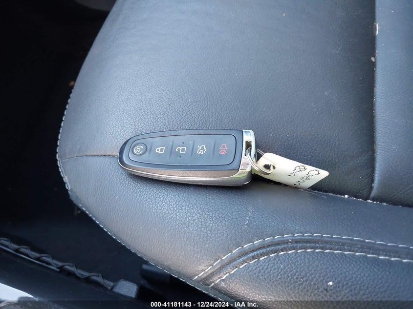 2016 FORD ESCAPE VIN: 1FMCU0J99GUA66639
