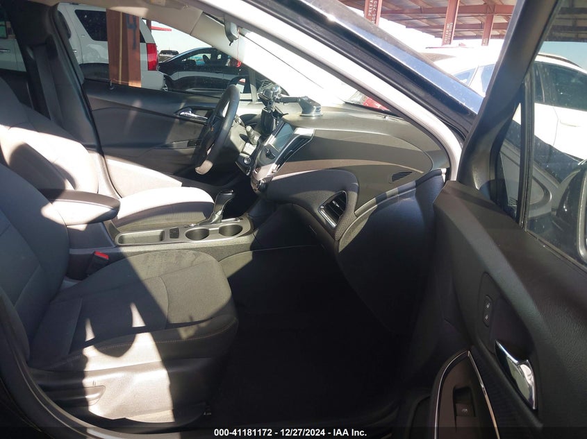 2018 CHEVROLET CRUZE VIN: 1G1BC5SM8J7242999